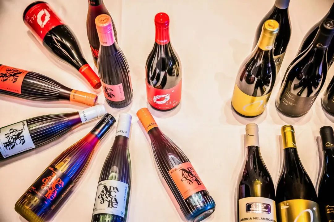 国匠酒业祝江山不老莓成为第72届世界小姐中国区总决赛官方唯一指定红酒商 国匠酒业祝江山不老莓成为第72届世界小姐中国区总决赛官方唯一指定红酒商