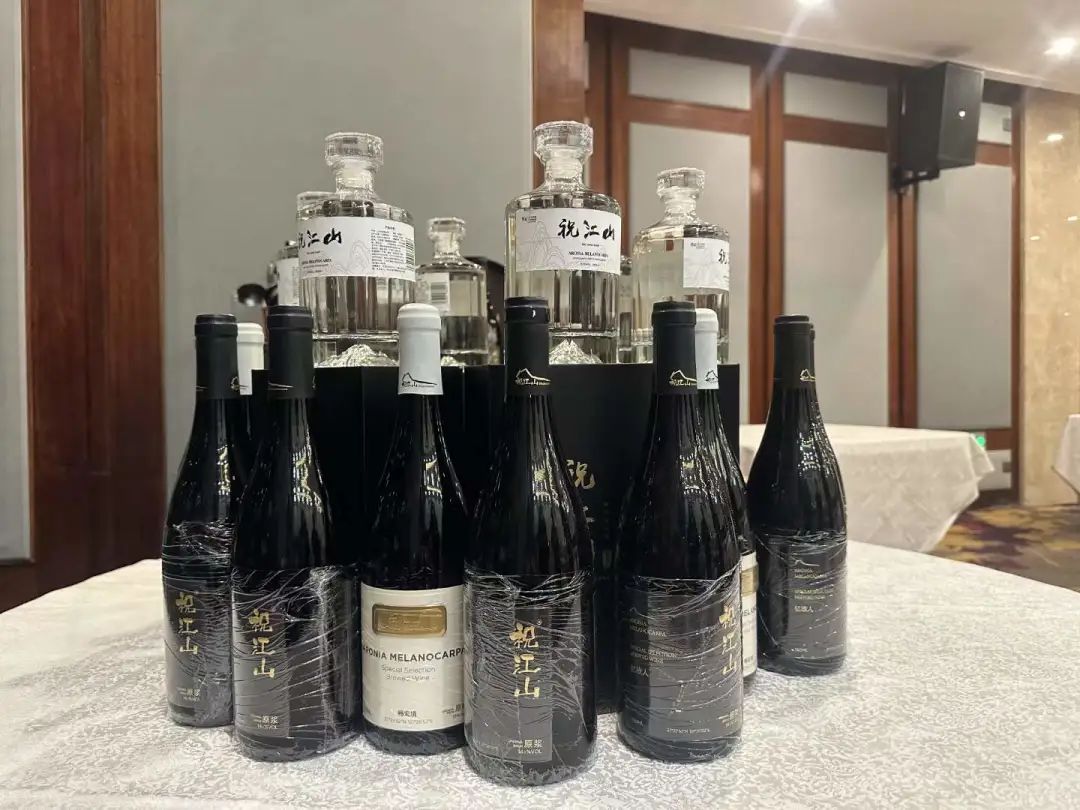 国匠酒业不老莓赞助安信证券高端客户春茗答谢会 国匠酒业不老莓赞助安信证券高端客户春茗答谢会